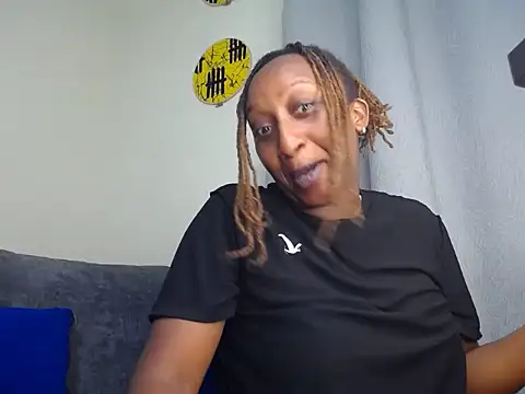 Snapshot of CarlaBeckky chatting on February 2026 04:21:02 PM CarlaBeckky online show from February 2026 04:21:02 PM