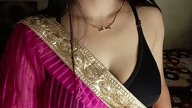 Snapshot of shuhana_ chatting on October 2025 04:37:01 PM shuhana online show from October 2025 04:37:01 PM