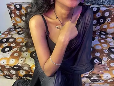 Snapshot of shuhana_ chatting on June 2026 05:38:01 AM shuhana online show from June 2026 05:38:01 AM