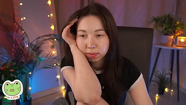 Sarah Son online show from February 2025 11:51:02 AM