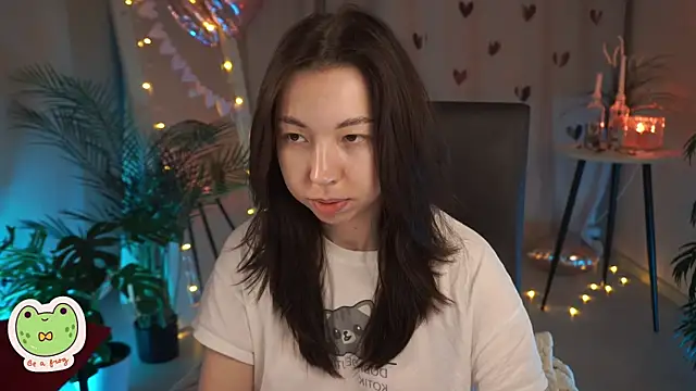 Sarah Son online show from February 2025 05:26:02 AM