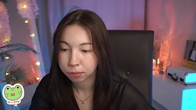 Sarah Son online show from February 2025 12:13:02 PM