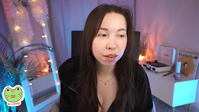 Sarah Son online show from February 2025 08:53:02 AM