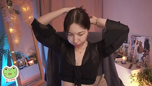 Sarah Son online show from March 2025 05:38:01 AM