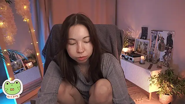 Sarah Son online show from March 2025 11:45:02 AM