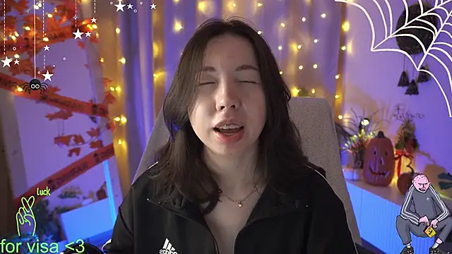 Sarah Son online show from October 2025 05:53:02 AM