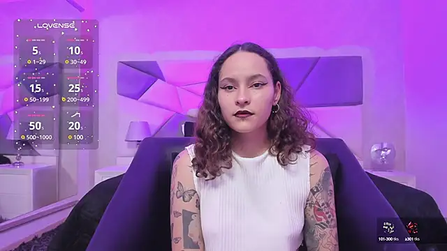 AnnyThompson  online show from March 2025 09:15:01 PM