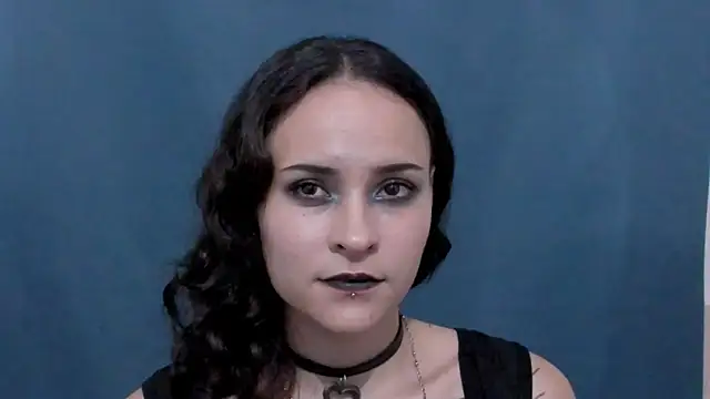 Snapshot of AnnyThompson_ chatting on April 2026 06:41:01 AM AnnyThompson online show from April 2026 06:41:01 AM