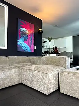 Snapshot of milaivanova chatting on September 2025 12:10:01 PM milaivanova online show from September 2025 12:10:01 PM