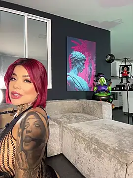 Snapshot of milaivanova chatting on October 2025 12:15:01 PM milaivanova online show from October 2025 12:15:01 PM