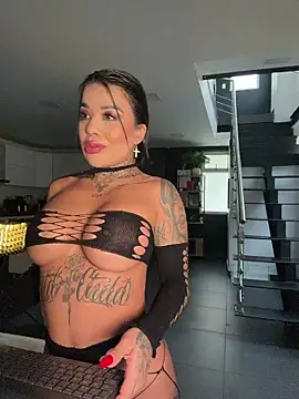 milaivanova online show from May 2026 10:18:02 PM