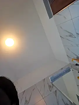 Snapshot of online_bestie chatting on February 2025 02:48:02 PM online bestie online show from February 2025 02:48:02 PM