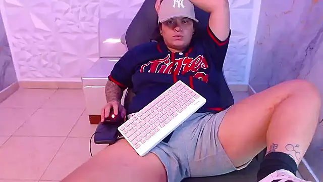 Snapshot of snowflake_xxx chatting on March 2026 04:40:01 AM snowflake xxx online show from March 2026 04:40:01 AM