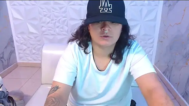 Snapshot of snowflake_xxx chatting on March 2026 01:05:02 AM snowflake xxx online show from March 2026 01:05:02 AM