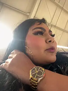 Snapshot of Tamara_Curvy chatting on February 2026 01:45:01 AM Tamara Curvy online show from February 2026 01:45:01 AM