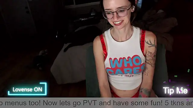 Snapshot of Plantbabeee chatting on March 2026 04:06:01 AM Plantbabeee online show from March 2026 04:06:01 AM