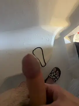 dannyb2121 online show from April 2026 05:21:01 PM