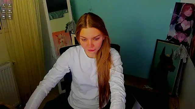 Snapshot of Molly_sweetie chatting on January 2025 07:36:01 AM Molly sweetie online show from January 2025 07:36:01 AM