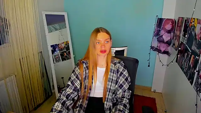 Snapshot of Molly_sweetie chatting on March 2025 07:08:02 AM Molly sweetie online show from March 2025 07:08:02 AM