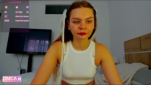 Molly sweetie online show from May 2026 06:20:02 AM