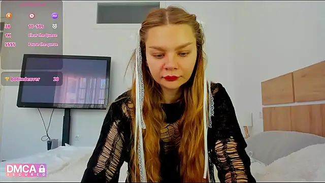 Molly sweetie online show from May 2026 06:32:01 AM