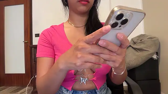 Dulce latingirl online show from May 2026 02:24:02 PM