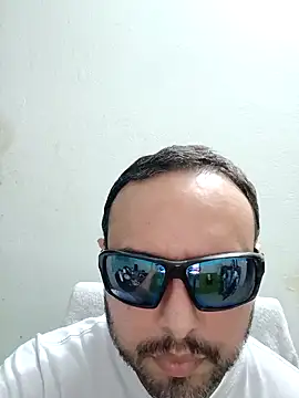 ElSunEagle online show from May 2026 02:28:02 AM
