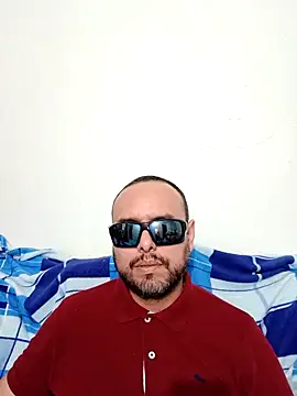 Snapshot of ElSunEagle chatting on June 2026 02:36:02 AM ElSunEagle online show from June 2026 02:36:02 AM