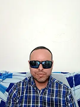 ElSunEagle online show from June 2026 02:25:05 AM