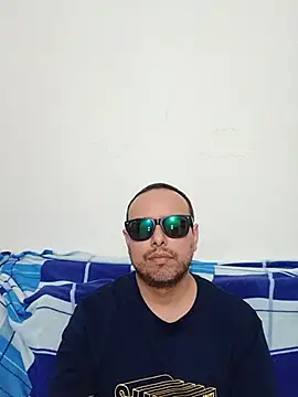 ElSunEagle online show from June 2026 02:47:02 AM