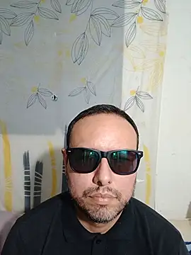 ElSunEagle online show from July 2026 02:14:01 AM