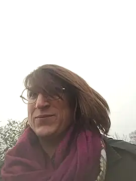 minierose online show from February 2025 10:32:02 AM