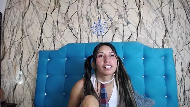 sweet skylove  online show from January 2025 03:47:02 PM