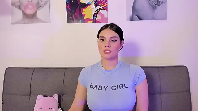 Maylin Garcia online show from June 2026 09:45:01 PM