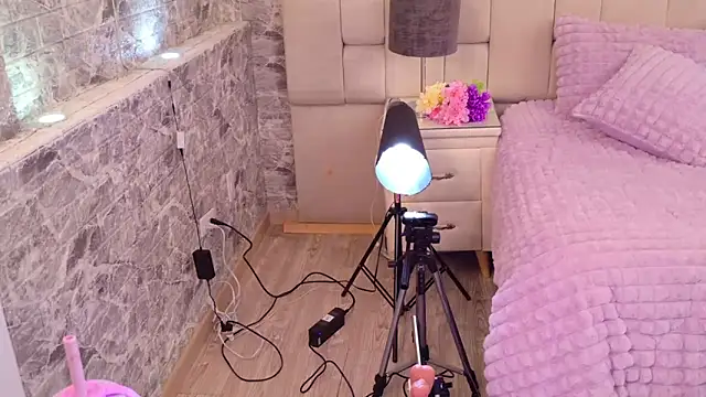 ZendayaGrey online show from October 2025 11:18:01 PM