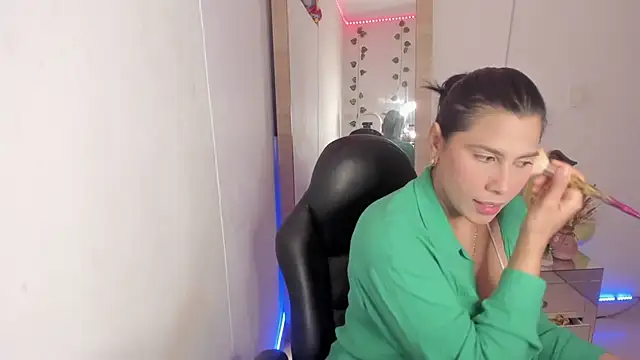 hellensexy online show from January 2025 03:55:02 PM