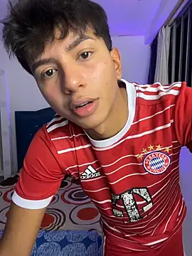 Snapshot of Leonarrrd_01 chatting on October 2025 11:50:01 PM Leonarrrd 01 online show from October 2025 11:50:01 PM