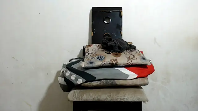 Amazing12inch online show from January 2025 08:20:01 AM