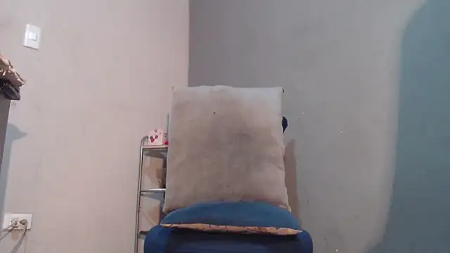 Amazing12inch online show from April 2026 02:27:02 AM