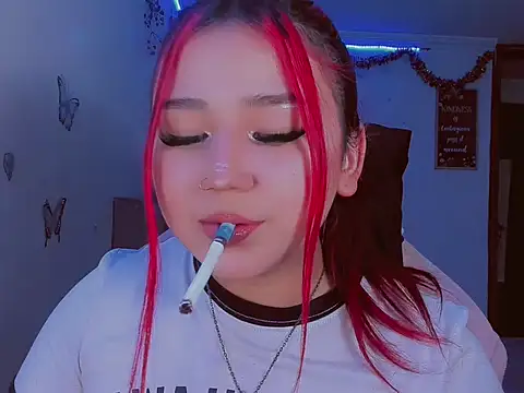 Snapshot of madisonx17 chatting on February 2026 09:52:01 PM madisonx17 online show from February 2026 09:52:01 PM