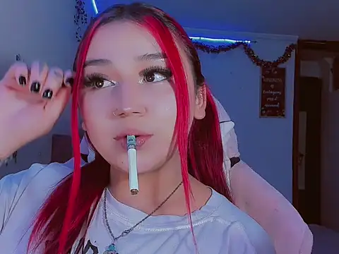 Snapshot of madisonx17 chatting on February 2026 10:46:02 PM madisonx17 online show from February 2026 10:46:02 PM