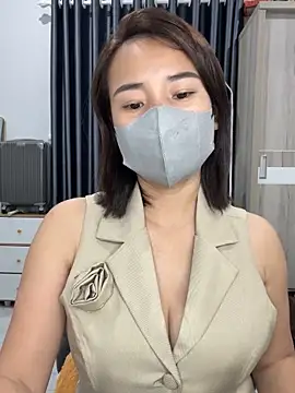 AnNa-99 online show from November 2025 06:12:01 AM