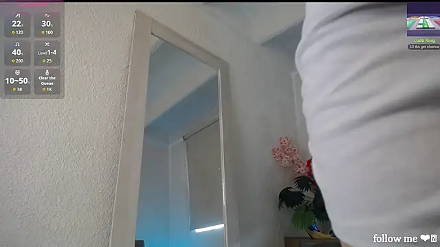 Lucy Princes online show from February 2026 09:42:01 PM