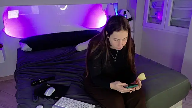 Snapshot of Coco_fr chatting on March 2026 08:31:01 AM Coco fr online show from March 2026 08:31:01 AM