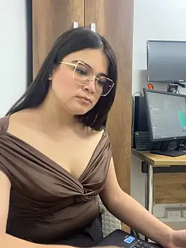 CamilaSofiia online show from October 2025 07:34:02 PM