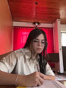 Snapshot of CamilaSofiia chatting on March 2026 09:21:01 PM CamilaSofiia online show from March 2026 09:21:01 PM