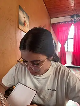 Snapshot of CamilaSofiia chatting on March 2026 08:24:02 PM CamilaSofiia online show from March 2026 08:24:02 PM