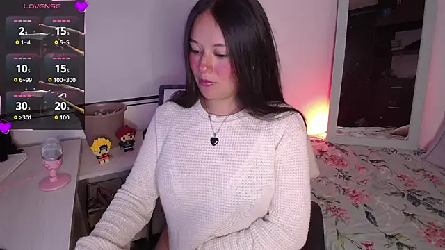 Lexie Thompson10 online show from November 2025 12:00:02 AM