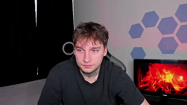 Chris Tyson online show from October 2025 11:18:02 AM