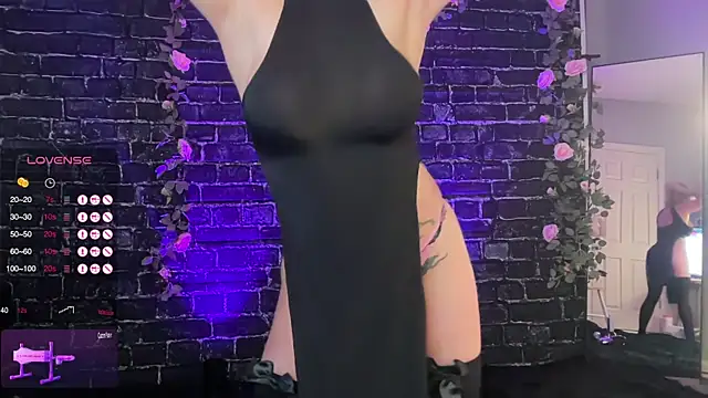 Snapshot of AmberJade_AmJ chatting on February 2025 01:43:01 AM AmberJade AmJ online show from February 2025 01:43:01 AM